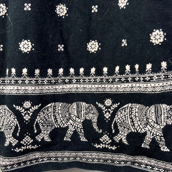 OLD NAVY Black Sleeveless Dress with White Floral Pattern and elephants - Picture 2 of 6